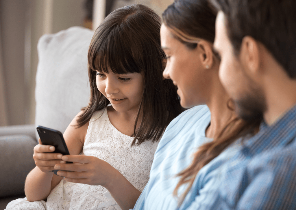 Track my child’s iPhone without them knowing